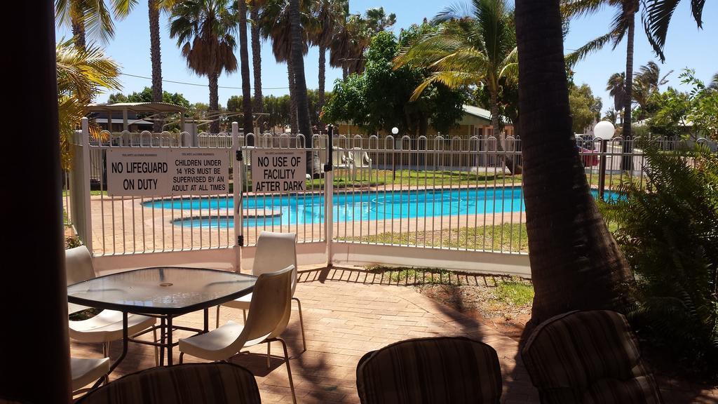 Carnarvon Gateway Motel Dış mekan fotoğraf