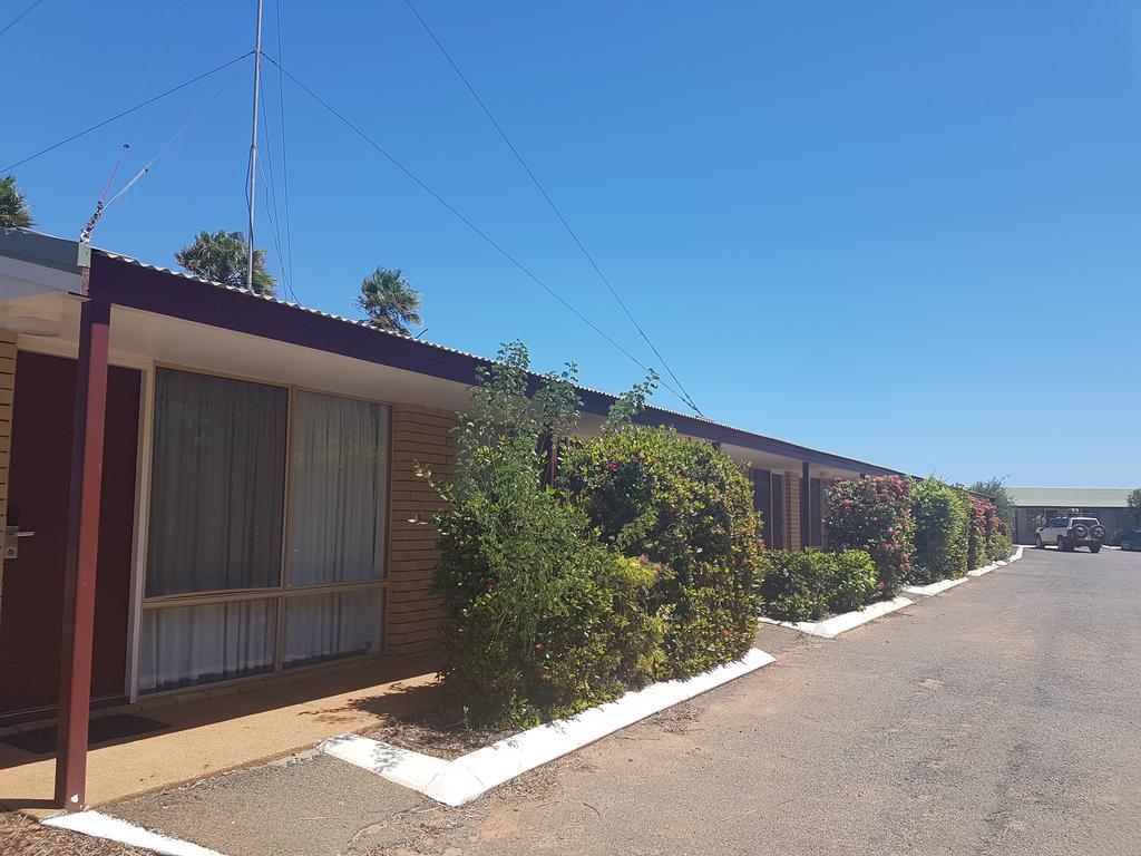 Carnarvon Gateway Motel Dış mekan fotoğraf