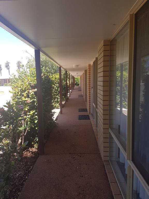 Carnarvon Gateway Motel Dış mekan fotoğraf