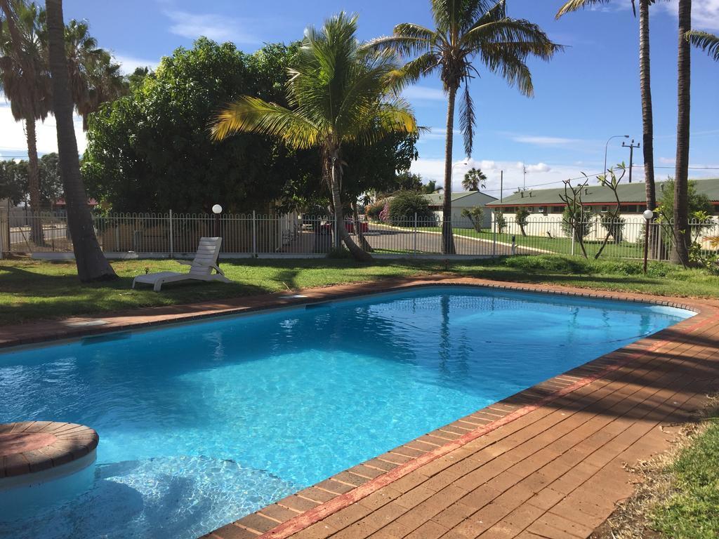Carnarvon Gateway Motel Dış mekan fotoğraf